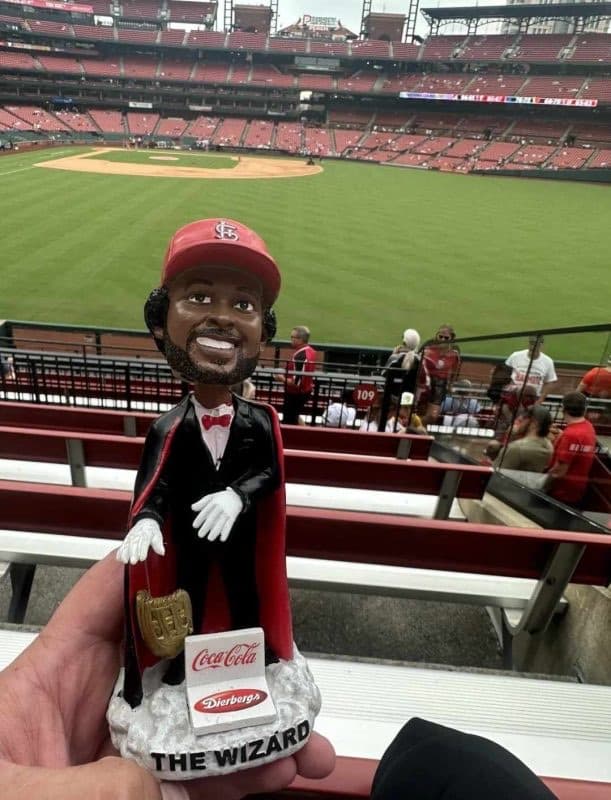 Ozzie Smith bobblehead