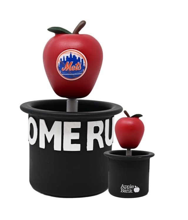 Home Run Apple bobblehead