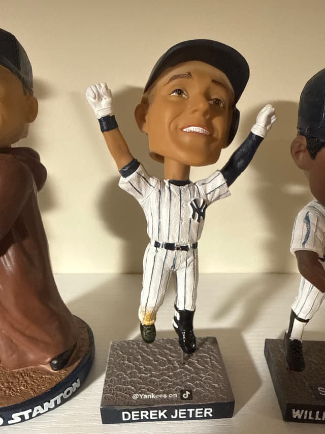 Derek Jeter bobblehead