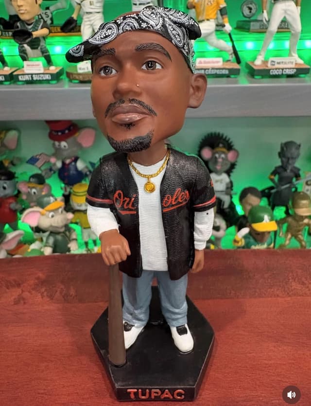 Tupac Shakur bobblehead