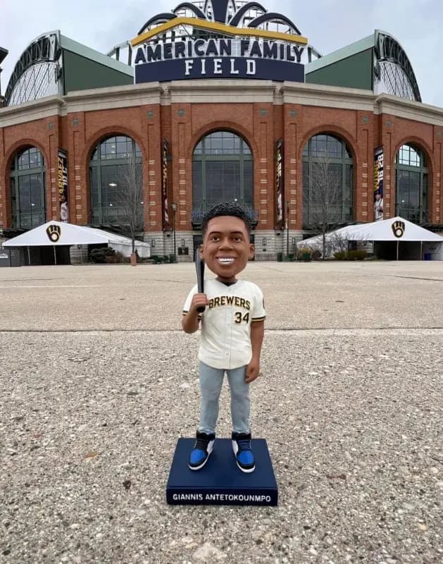 Giannis Antetokounmpo bobblehead