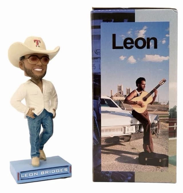 Leon Bridges bobblehead